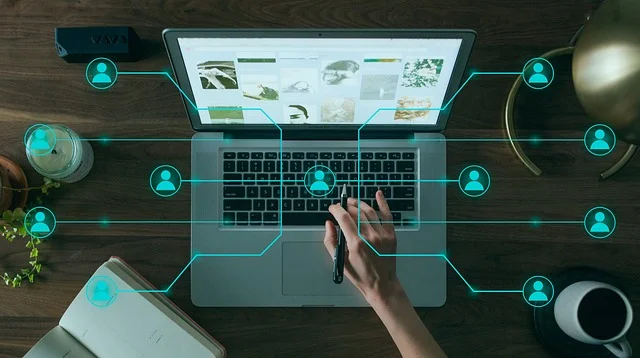 كيف تستفيد من تطبيقات السفر على هاتفك؟ 5 بحث-أون لاين