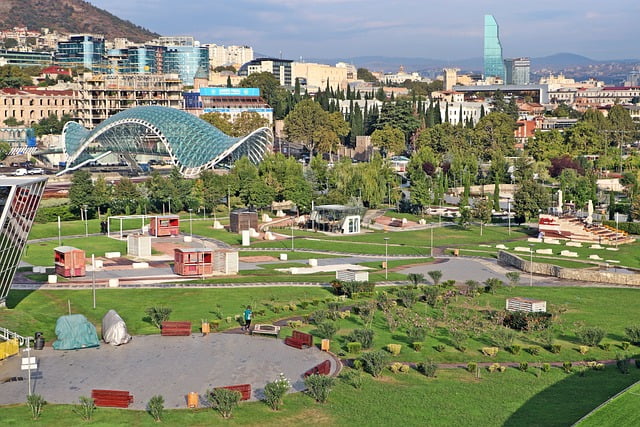 10 مدن سياحية اقتصادية للعائلات والأطفال 5 جورجيا